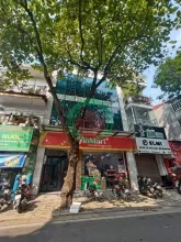 Bán nhà mặt phố Yên Phụ, Tây Hồ. Mặt tiền lý tưởng 8,2m.