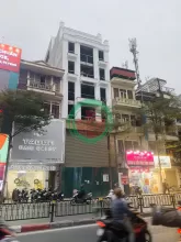 Bán tòa nhà Văn Phòng 9 tầng mặt phố Nguyễn Lương Bằng Dt 204m2 Mt 8m. Giá 125 tỷ