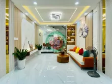 Bán nhà siêu phẩm Phạm Văn Chiêu Gò Vấp tặng nội thất chỉ 4,99 tỷ tới 42m2, 2 tầng, hẻm xe hơi