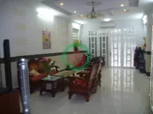 Bán nhà 2 tầng 82m2 yên tĩnh cây cối mát mẻ khu cán bộ đường Nguyễn Dữ gần Phan Đăng Lưu