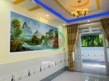 Bán nhà 1ty650 ( 3,5m*11m), 1 trệt 1 lầu, 2pn, 2wc, đất thổ cư, có giấy phép XD, có số nhà huyện, chợ Hóc Môn, HCM