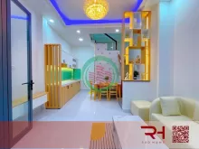 Chính chủ cho thuê NNC Phan Đình Phùng, Phú Nhuận, Diện tích 30m2, Giá thuê 18tr