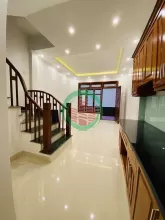 BÁN NHÀ NGUYỄN KHANG 40M2 - GIÁ NHỈNH 6 TỶ - NGÕ THÔNG GẦN PHỐ - 20M Ô TÔ ĐỖ - LÔ GÓC - NHÀ CỰC CHẤT