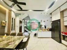 BÁN NHÀ SIÊU HOT - PHỐ ĐÔNG VILLAGE QUẬN 2,DTSD 360M2,GIÁ 16.5 TỶ nhà hoàn thiện full nội thất cao cấp, sẵn sàng dọn vào ở!