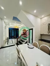 Bán nhà 4 tầng, 37m², Quan Nhân - Thanh Xuân - 6.8 tỷ