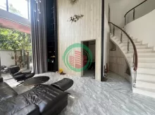 Bán biệt thự ngang 10m, full nội thất, khu dân cư Bình Trưng Nguyễn Duy Trinh