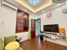 Bán gấp nhà Đội Cấn – ngõ thông, gần phố, kinh doanh nhỏ – 42m² giá 10.8 tỷ