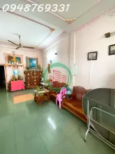 BÁN NHÀ 4 LẦU MẶT TIỀN CHỢ NHỊ THIÊN ĐƯỜNG