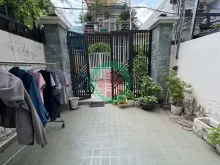 Bán Nhà gần đường Hà Huy Giáp, Ngã tư Ga,ô tô tải THẠNH LỘC Q12, CHỈ 5 PHÚT TỚI NGUYỄN OANH GV, chủ tặng nội thất 76m2 CHỈ 5.2 TỶ TL