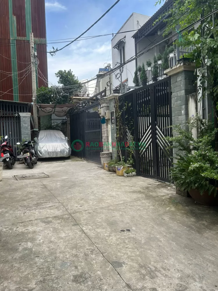 Bán Nhà hẻm 6m đường HàHuy Giáp phường THẠNH LỘC Q12.DT 71m2 5,2tỷ.