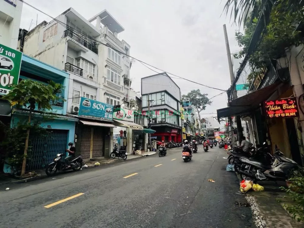 Bán nhà mặt tiền Tân Phước Q10, 5 tầng, 240m2 DTSD ngang 6m, dòng tiền 300tr/năm, giá 19 tỷ TL