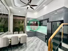 BÁN NHÀ PHỐ LIỀN KỀ LÀNG ĐẠI HỌC - SÁT METRO - THANH TOÁN CHỈ 1 TỶ