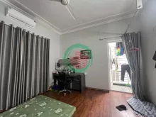 Bán nhà TT nguyên bản - 50m2 - giá đầu tư!