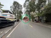 Bán nhà Văn La,sát chợ,ngõ rộng,50m2,giá 10 tỷ