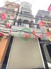 BÁN NHÀ XUÂN THUỶ –  4 TẦNG – DT 43m² – MẶT TIỀN 3.5m