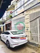 KIỆT Ô TÔ TRÁNH NHAU NGAY TRUNG TÂM, ĐƯỜNG ĐIỆN BIÊN PHỦ THÔNG VỚI THÁI THỊ BÔI TP ĐÀ NẴNG