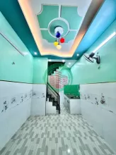 Nhà 4 tầng Chiến Lược- sát khu Tên Lửa