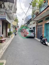 Nhà mặt tiền chợ Tân Bình, 4x17,5 xây 4 tầng cứng đẹp giá chỉ 9,999 tỷ