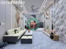 NHÀ MỚI Ở NGAY-BÙI QUANG LÀ- 2 TẦNG- 3,7x13- HXH- TẶNG FULL NỘI THẤT- NHỈNH 5 TỶ TL