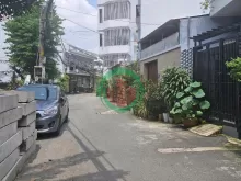 SIÊU VỊ TRÍ – LÔ GÓC 3 MẶT TIỀN XE TẢI TRÁNH – NHÀ ĐẸP BTCT 3 TẦNG , Q2 – CHỈ 9 TỶ!