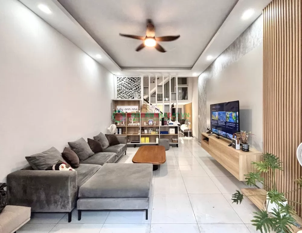 SỐC GIẢM 2 TỶ - CHÍNH CHỦ - NƠ TRANG LONG - HXH THÔNG - HOÀN CÔNG ĐỦ - MT 8M - KINH DOANH ĐA NGÀNH NGHỀ - BÁN 11.6 TỶ - TL