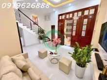 TRUNG TÂM ĐỐNG ĐA - NGÃ TƯ SỞNHÀ MỚI - Ở NGAY - FULL NỘI THẤT - 2 THOÁNG VĨNH VIỄN - 31x5T