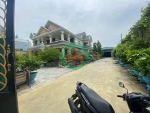 BÁN BIỆT THỰ + XƯỞNG DĨ AN  3.220M² (26 x 80) NỞ HẬU – NGAY TRUNG TÂM HÀNH CHÍNH DĨ ANHỢP ĐỒNG THUÊ 100 TRIỆU/THÁNG – GIÁ CHỈ 71,2 TỶ TL