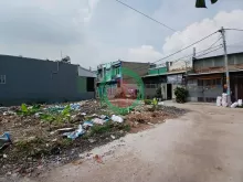 Bán lô đất vuông đẹp, hxh đường Tam Bình HBC dt 4x15 giá có 4,8 tỷ.gpxd trệt 4L