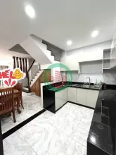 Bán nhà 2 MT, 3 căn nhà ra hoàng trọng mậu, P.tân hưng, Q.7