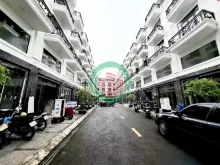 BÁN NHÀ đường TÔ NGỌC VÂN, quận 12, giá nhỉnh 5 tỷ