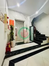 Bán nhà Tô Vĩnh Diện 42m x 8 tầng thang máy - Lô góc 2 thoáng - 30m ra ô tô tránh - Tặng full nội thất