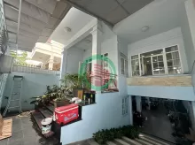 Nhà cấp 4 còn mới bán nhanh đường Phạm Thế Hiển, P7, Quận 8