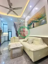 NHÀ ĐẸP GIẢI PHÓNG - Ô TÔ - NGÕ THÔNG 32M *5 tầng * 7.85 tỷ thương lương mạnh