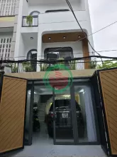 NHÀ ĐẸP NGAY TRUNG TÂM QUẬN 7 GẦN CÁC TRỤC ĐƯỜNG CHÍNH