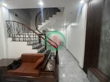 NHÀ ĐẸP TRUNG TÂM PHỐ TRẠM – LONG BIÊN – 41M² – 5 TẦNG – GIÁ 7.7 TỶ