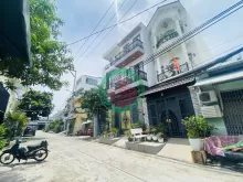 NHÀ PHỐ 4 TẦNG – CẠNH PHÚ MỸ HƯNG – XE HƠI NGỦ TRONG NHÀ – GÒ Ô MÔI – Q7