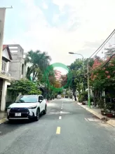 Bán gấp nhà trên đường Quang Trung, 5.4*15.3m, giá chỉ 5,3 tỷ, P8, GV, phù hợp ở và cho thuê