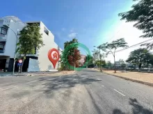 BÁN NỀN GÓC 2 MT ( đối diện bờ kè 2 công viên siêu đẹp ) KHU VĂN HÓA TÂY ĐÔ -  Giá 6 tỷ