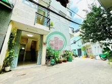 Bán Nhà khu VIP P.3, Q8. Cách mặt tiền Âu Dương Lân 100m. Giá 1 Tỷ 880.