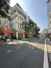 Bán nhà mặt phố Sơn Tây, Ba Đình, Hà Nội. DT 70m2 x 4 tầng mặt tiền 5m giá 59tỷ thương lượng