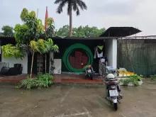 Chính chủ bán nhà trục chính đường Lạc Hồng trước cổng trường học, diện tích 34m 1,75 tỷ