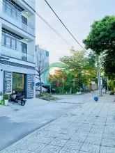 ĐƯỜNG 10M SIÊU THOÁNG – XE HƠI NGỦ TRONG NHÀ – NHÀ MỚI 4 TẦNG – GIÁP QUẬN 7 – CHỈ 6.9 TỶ