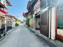 Lương Quy - Thị trấn Đông Anh-NHÀ cấp 4 Có 2 tầng Giá chỉ 3ty