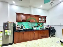 Nhà đẹp 2 tầng Lê Đình Cẩn- sát khu Tên Lửa