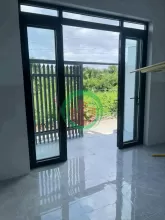 Nhà Đẹp ngay sátôệThuộcườTP Mỹ Thoũ. Giá rẻ bất ngờ