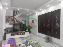 Ô TÔ ĐỖ CỬA, NHÀ ĐẸP SANG XỊN MỊN, NHỈNH 6 TỶ XÁCH VALI VỀ Ở LUÔN KHU CỰ KHỐI