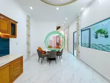 SIÊU PHẨM  HIỆN ĐẠI - ĐƯỜNG HUỲNH TẤN  PHÁT - 3 PN  - 2 WC - 1 PHÒNG THỜ - HẺM THÔNG - KHU DÂN TRÍ CAO - CHỈ 5 TỶ.