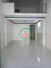 86. nhà 5 triệu mới đẹp 2PN có sân đậu ô tô gần cầu Bà Bộ thuận lợi cho việc kinh doanh