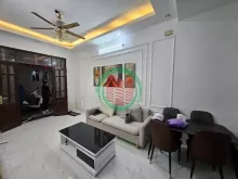 BÁN NHÀ PHỐ TÂN MAI QUẬN HOÀNG MAI, NHÀ ĐẸP CHỈ VIỆC VỀ Ở 32M2 5 TẦNG 7.5 TỶ