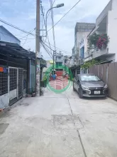 CẦN BÁN 76M2 NHÀ CÓ GÁC HẺM XE TANK GẦN TRƯỜNG ĐH PHẠM NGỌC THẠCH